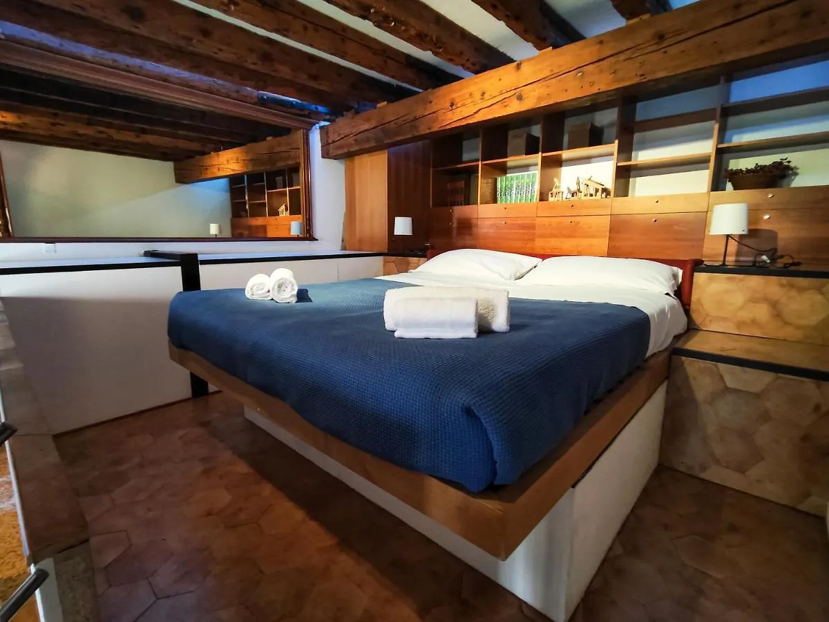 Ca' Do Pozzi Lejlighed Venedig